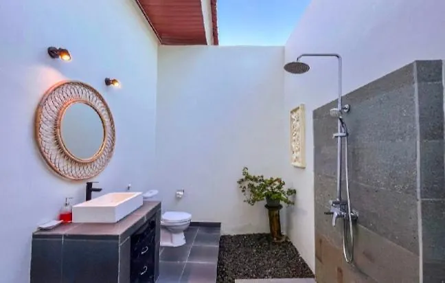 Bali Mahes Private 2br With Pool ヴィラ ヌサドゥア